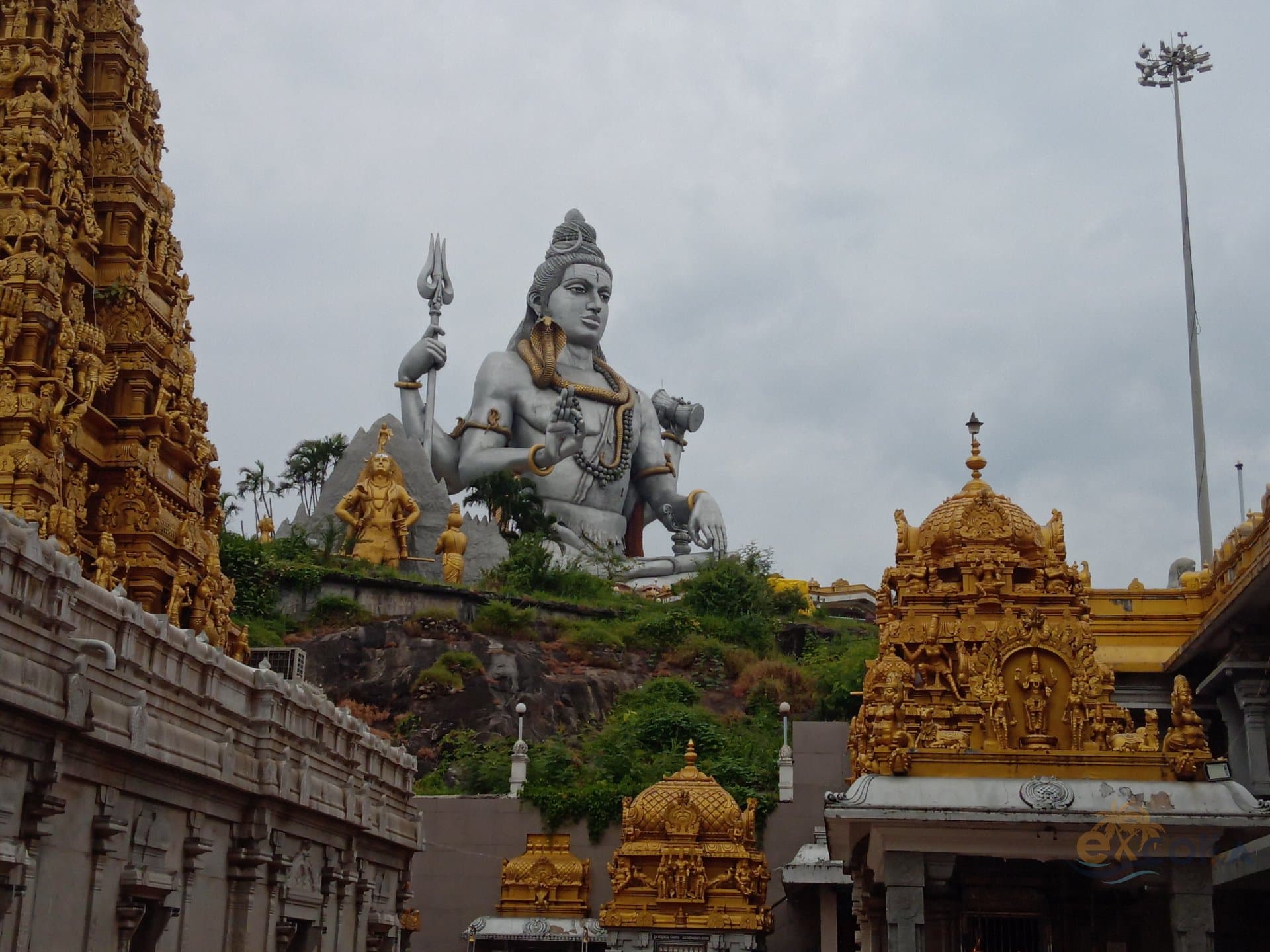 Where Shiva Meets the Sea: A Memory of Murudeshwar